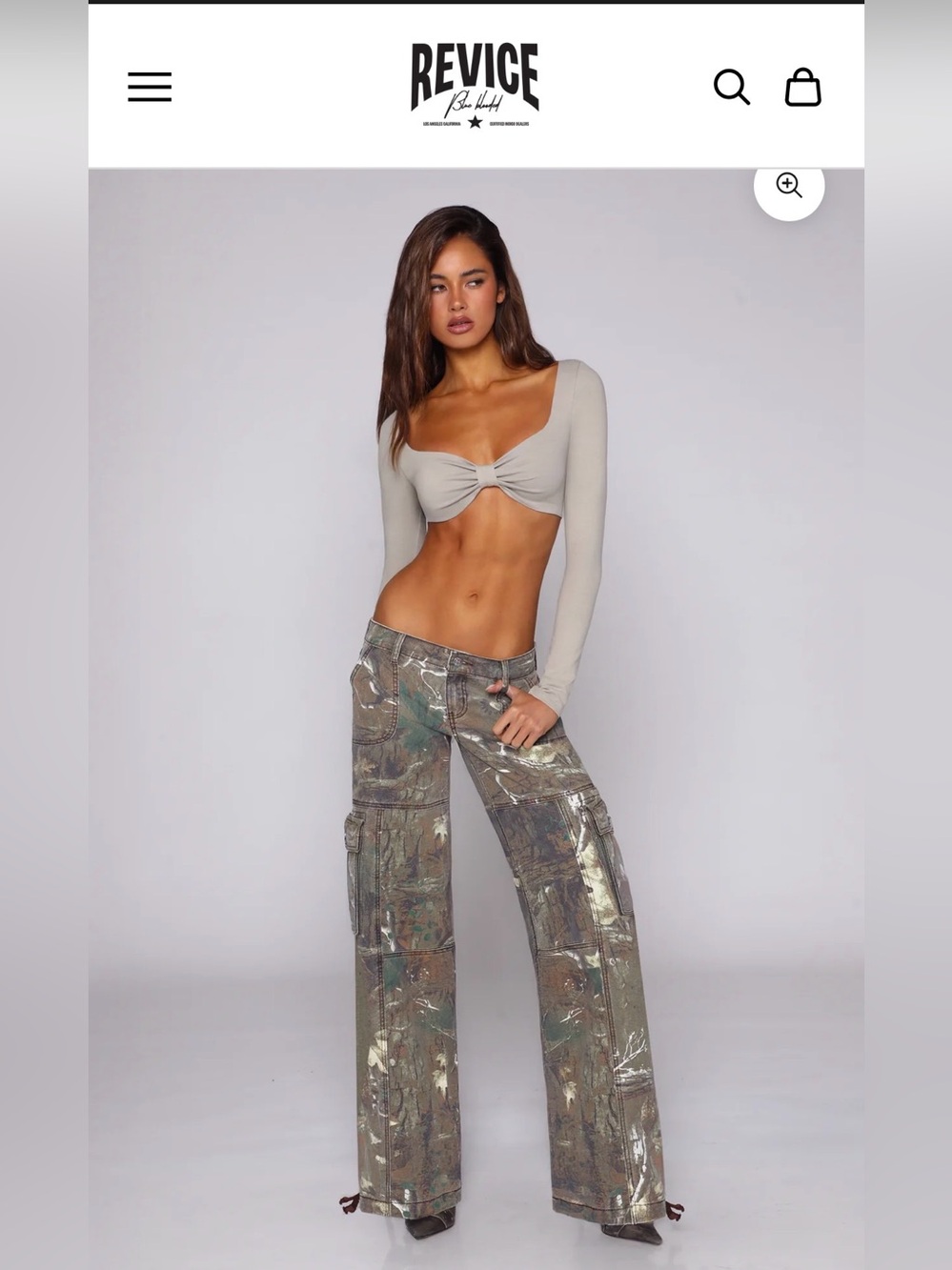 Revice 28 Camo, Baby Parachute,  Low Rise Cargo Jeans, NWT